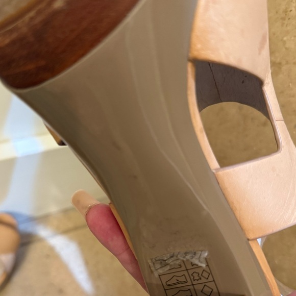 MICHAEL Michael Kors Carla Nude Leather
Platform Wood stacked heel Sandals 7 - Picture 6 of 13